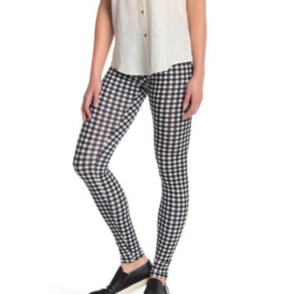 NWT Dakota black and white full length leggins Lrg